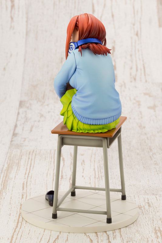 The Quintessential Quintuplets Miku Nakano 1/8