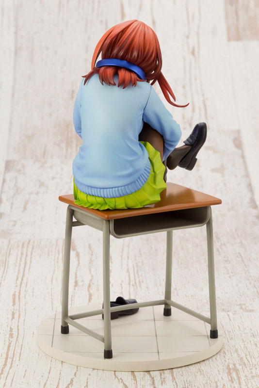 The Quintessential Quintuplets Miku Nakano 1/8