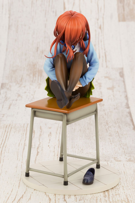 The Quintessential Quintuplets Miku Nakano 1/8