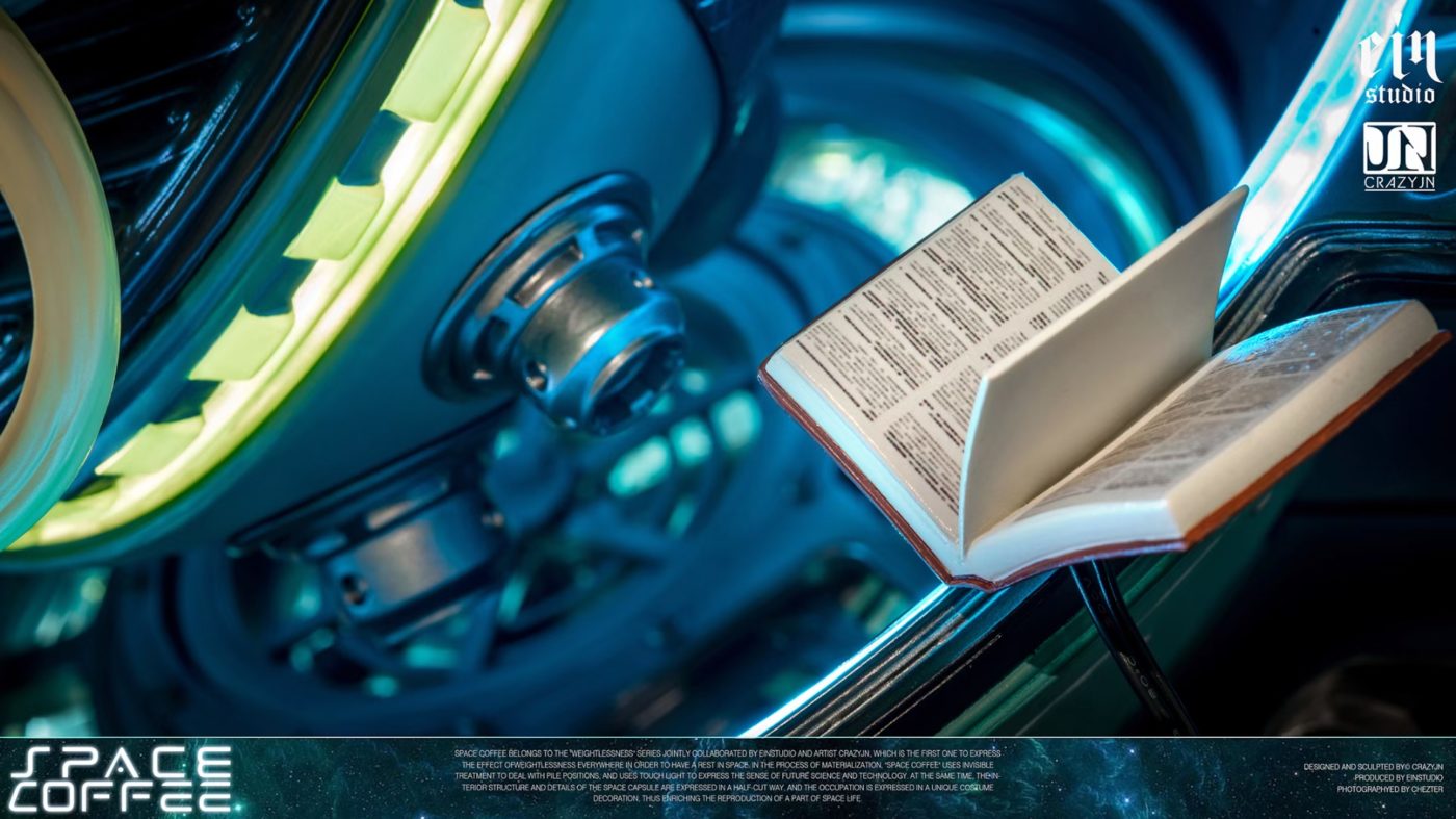 Lost Gravity Art Statue