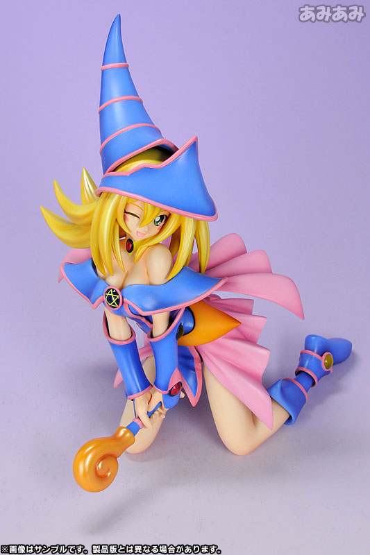 Yu-Gi-Oh! Duel Monsters Dark Magician Girl 1/7