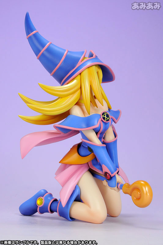 Yu-Gi-Oh! Duel Monsters Dark Magician Girl 1/7