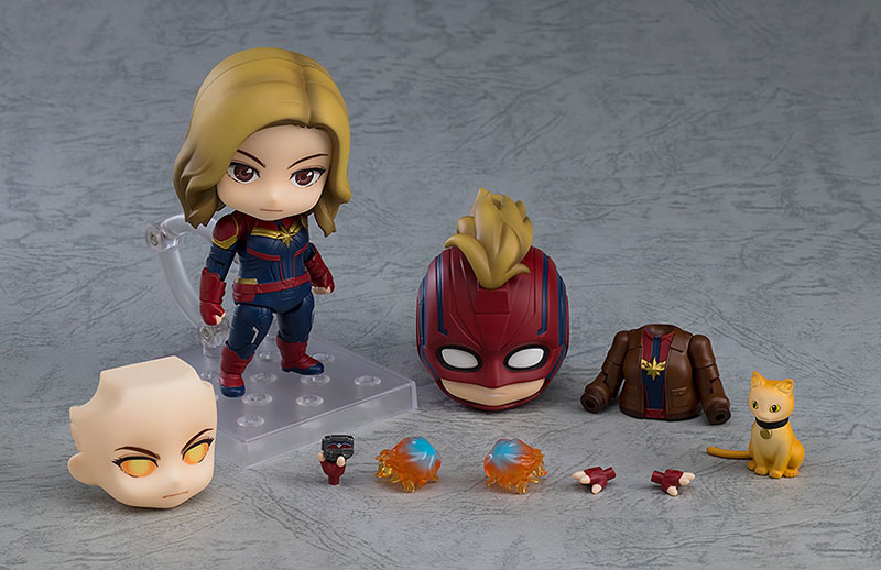 Nendoroid Captain Marvel Hero's Edition DX Ver