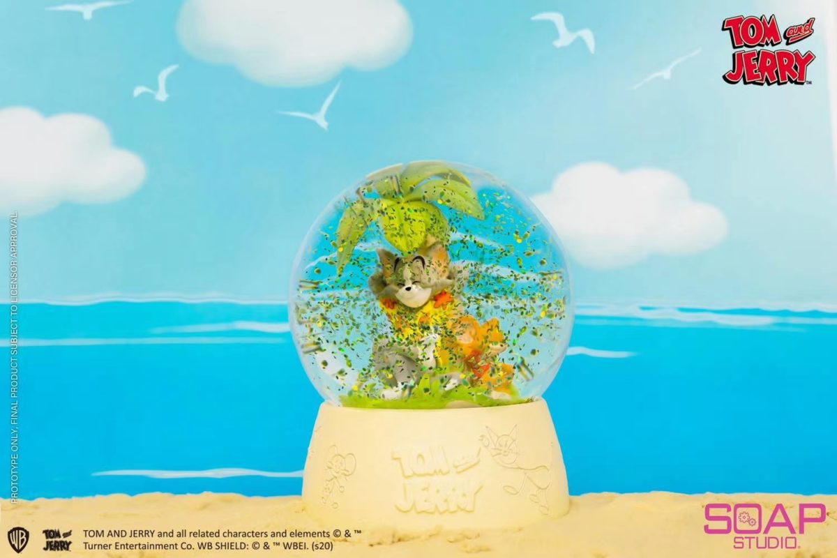 Tom and Jerry - Ice Cream Snow Globe