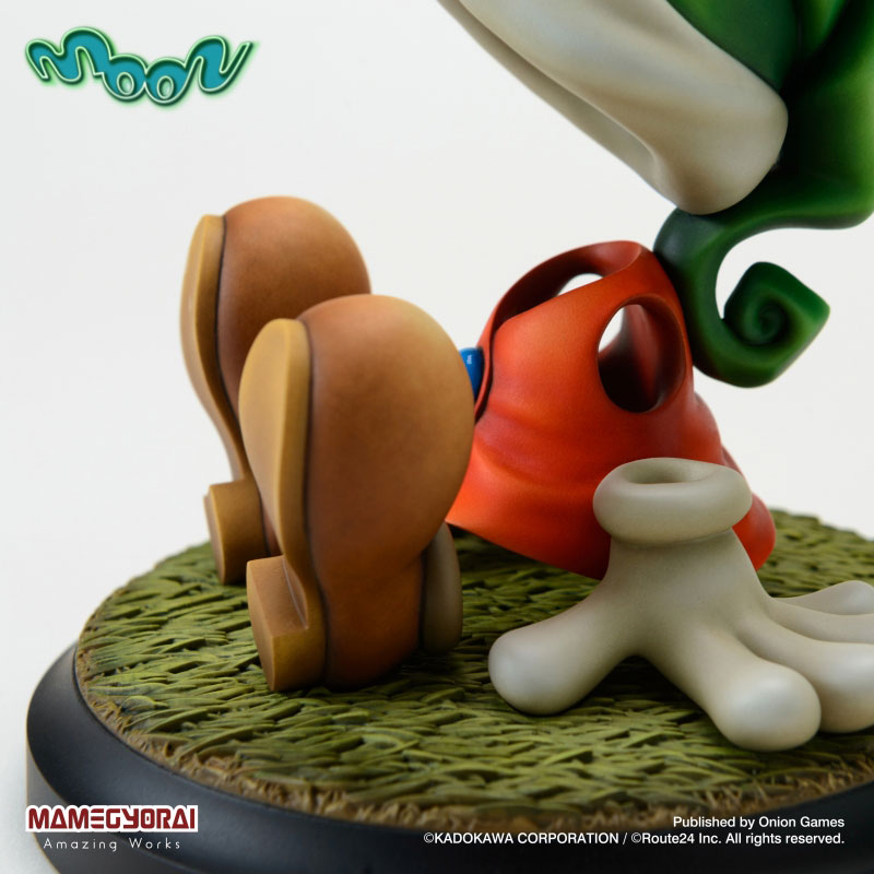 Moon: Remix RPG Adventure / The Invisible Boy Figure