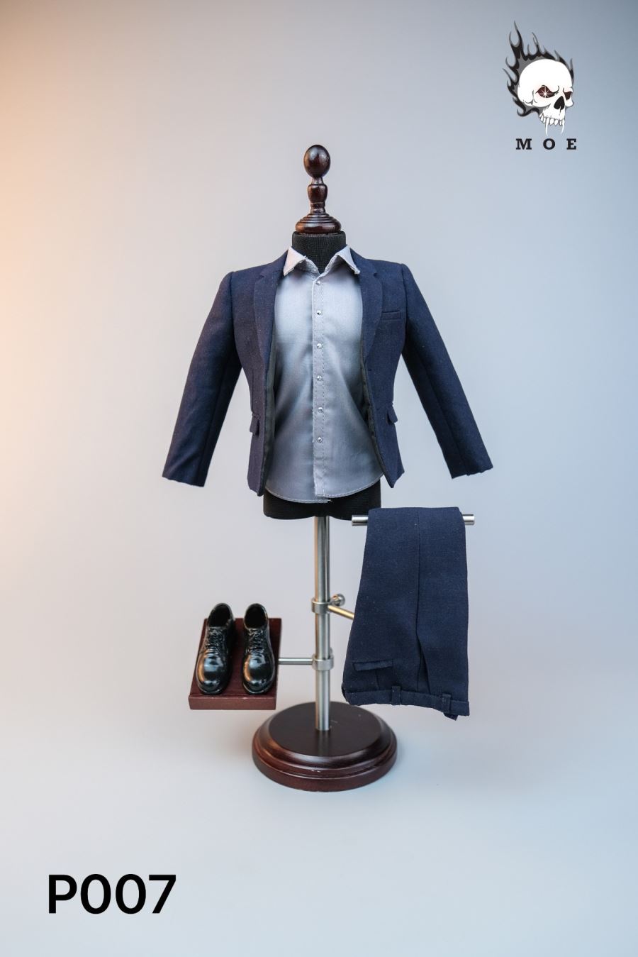 Suit P007A/B