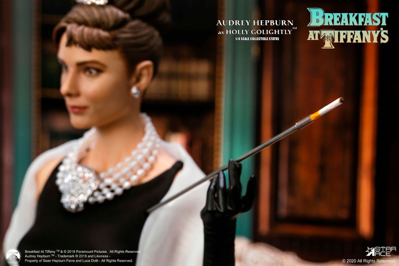 1/4 Audrey Hepburn Statue (Deluxe Edition)