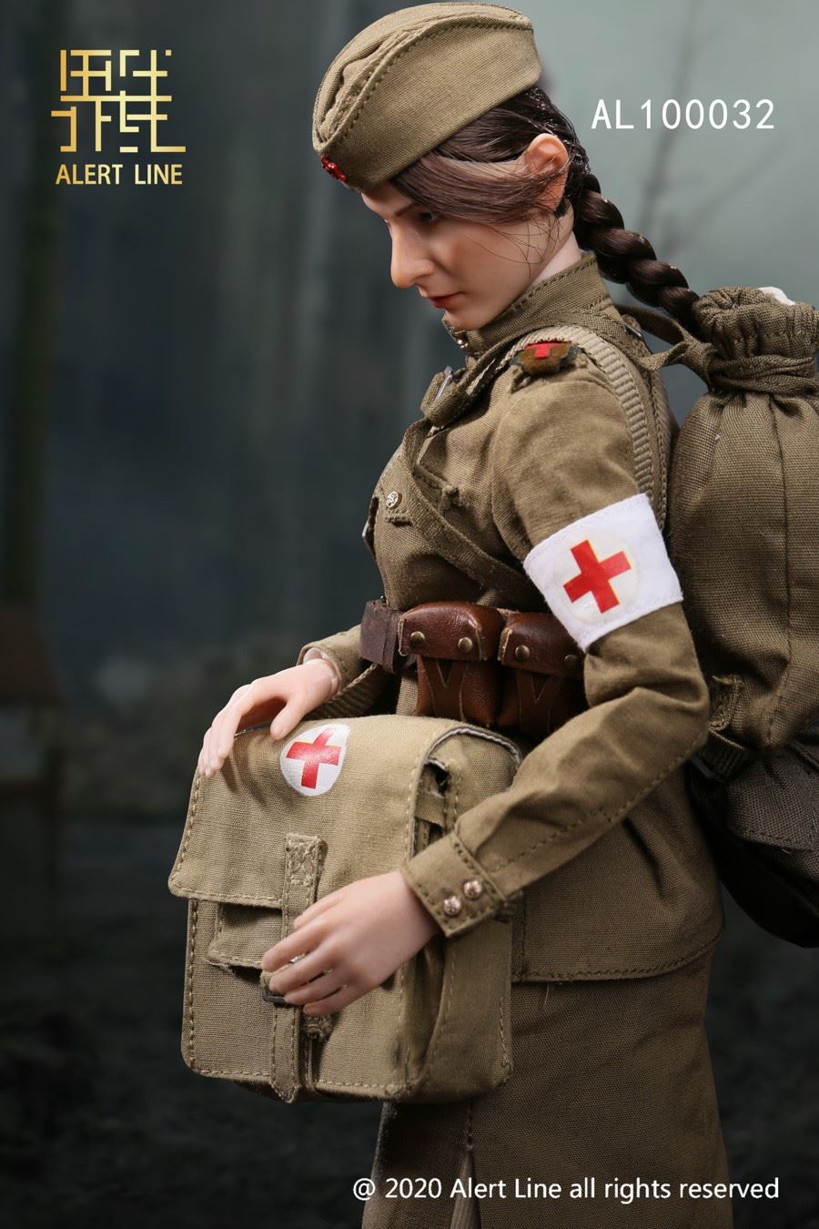 1/6 WWII Soviet female medical soldier