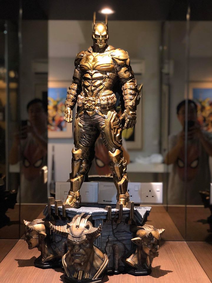 Batman Beyond Gold Version