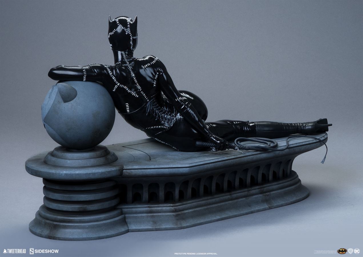 1/4 DC Classic Character - Catwoman