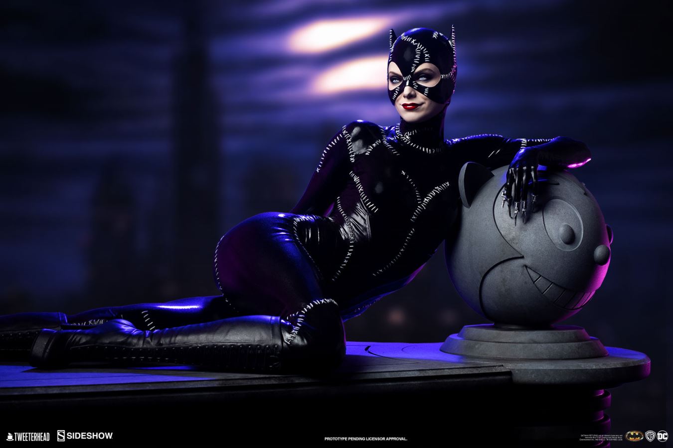 1/4 DC Classic Character - Catwoman