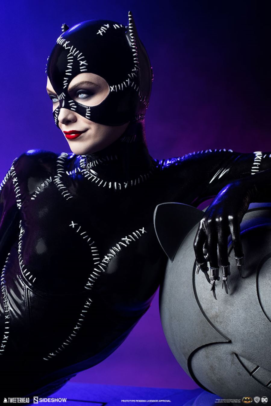 1/4 DC Classic Character - Catwoman