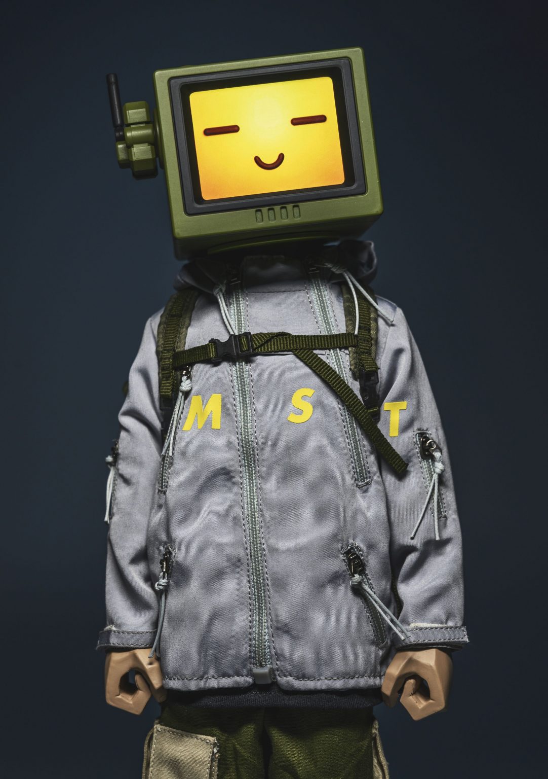 Capsule Gray Dream Puppet