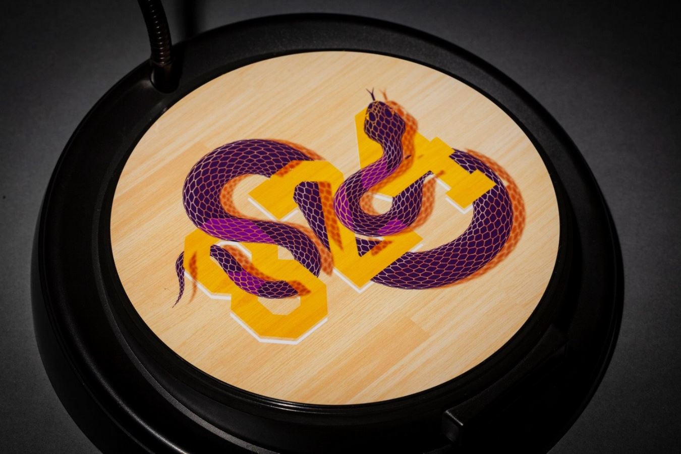 1/6 LEGEND EIGHTTWOFOUR