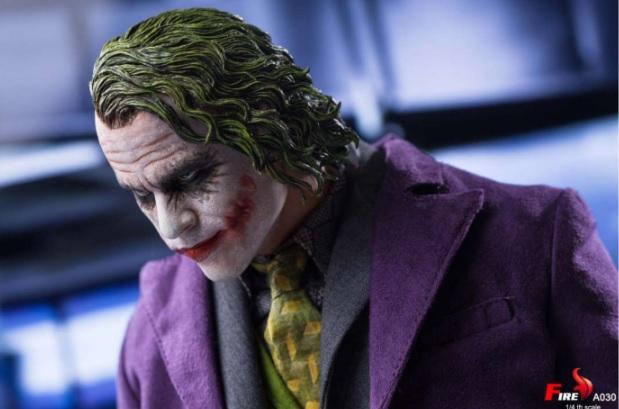A030 1/4 Batman Dark Knight Purple Coat Clown