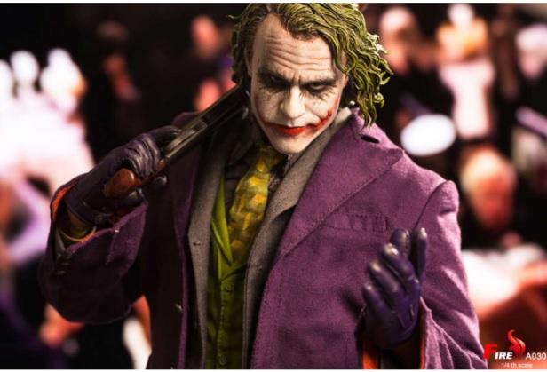 A030 1/4 Batman Dark Knight Purple Coat Clown