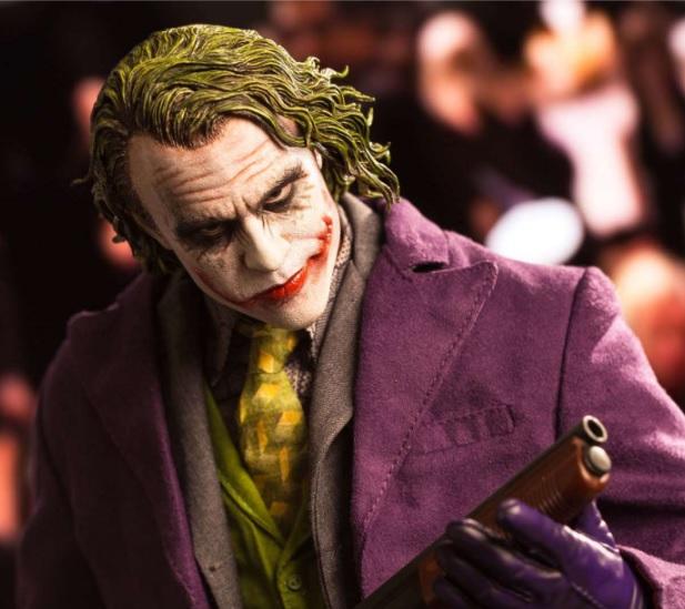 A030 1/4 Batman Dark Knight Purple Coat Clown