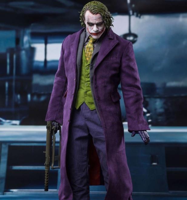 A030 1/4 Batman Dark Knight Purple Coat Clown