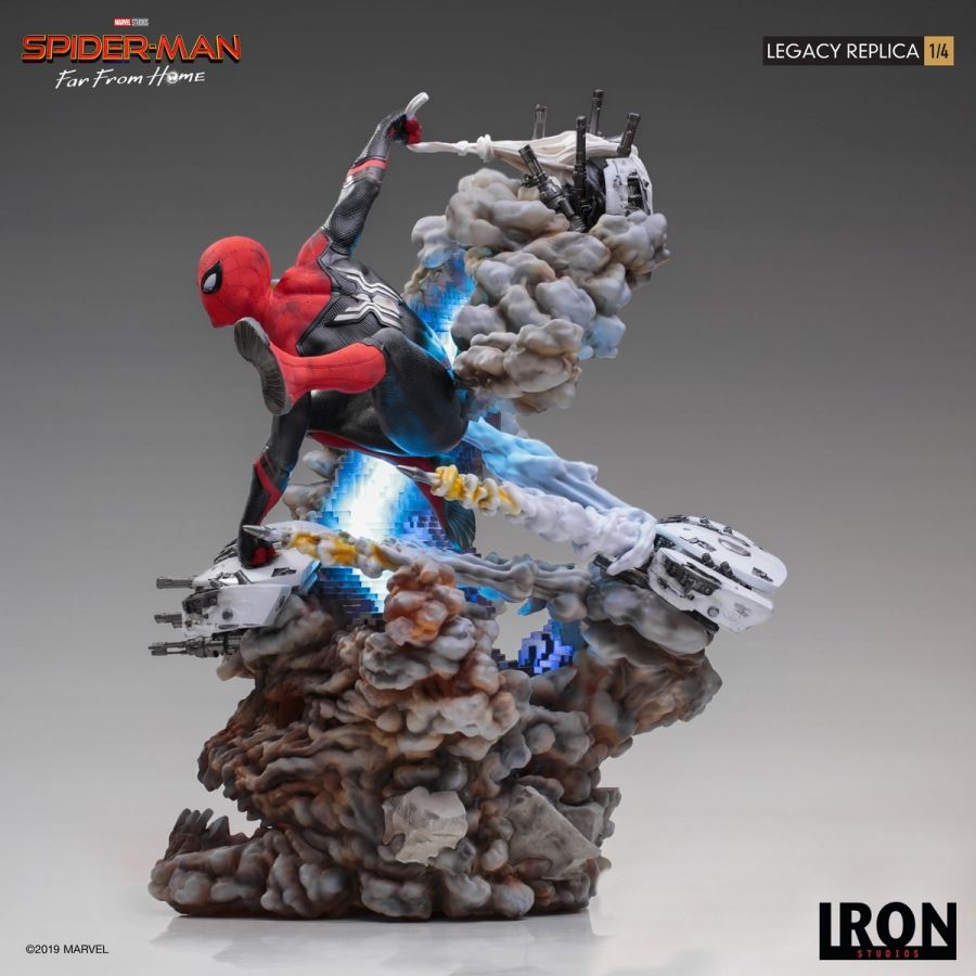 Spider-Man Legacy Replica 1/4-Spider-Man: Far From Home