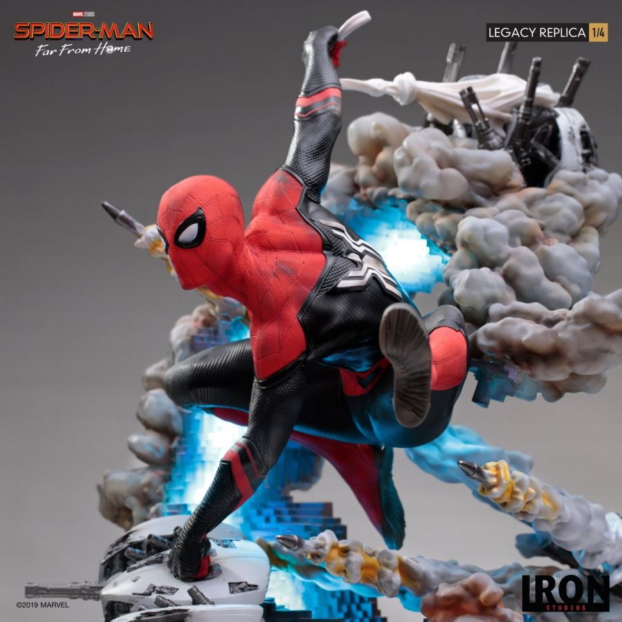 Spider-Man Legacy Replica 1/4-Spider-Man: Far From Home