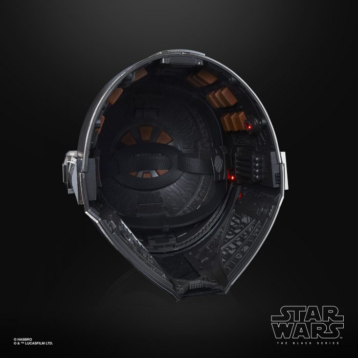 Star Wars: The Mandalorian - Din Djarin's wearable helmet