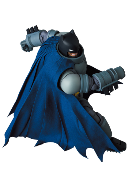 MAFEX ARMORED BATMAN (The Dark Knight Returns)