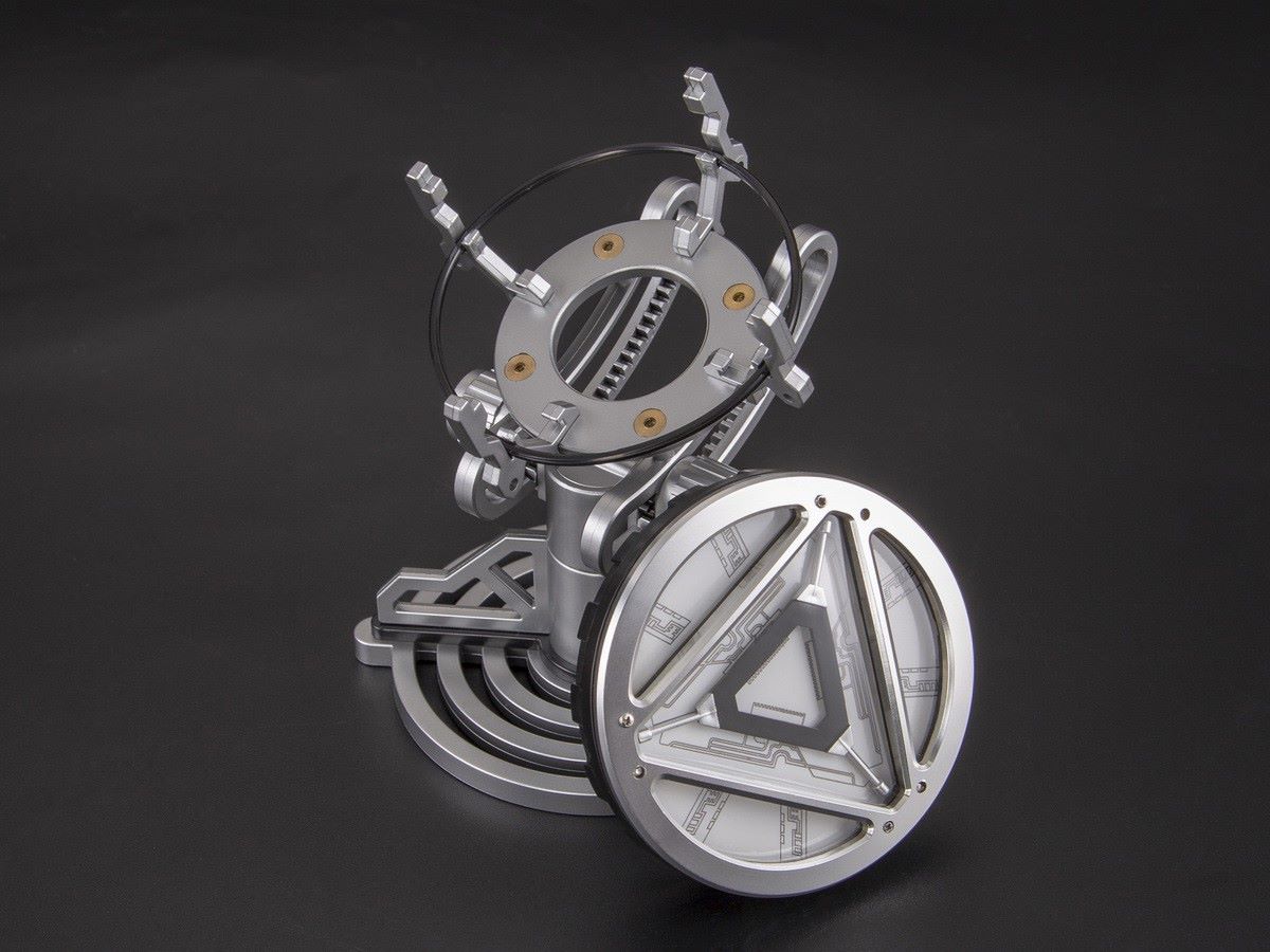 1/1 TONY reactor chest light wearable with platform and Tony clothes collection class