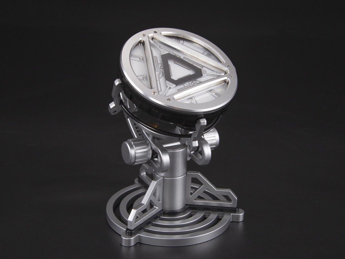 1/1 TONY reactor chest light wearable with platform and Tony clothes collection class