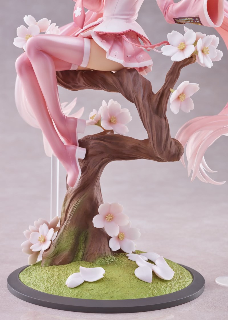 VOCALOID Hatsune Miku - Sakura Miku 1/7