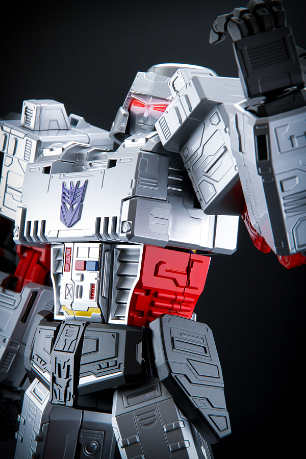ULTIMETAL Destruction Emperor Megatron