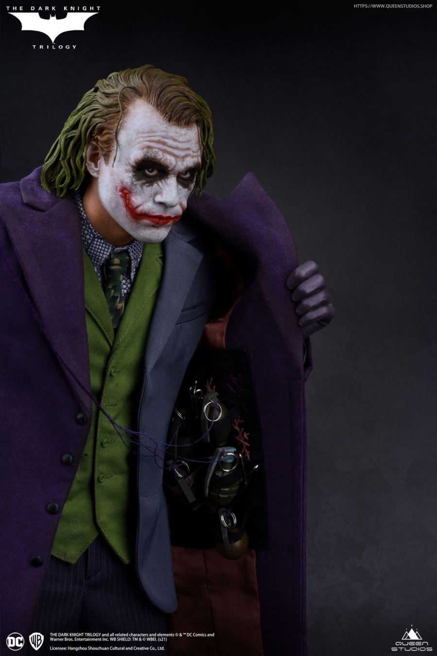 Batman: The Dark Knight - The Joker 1/4