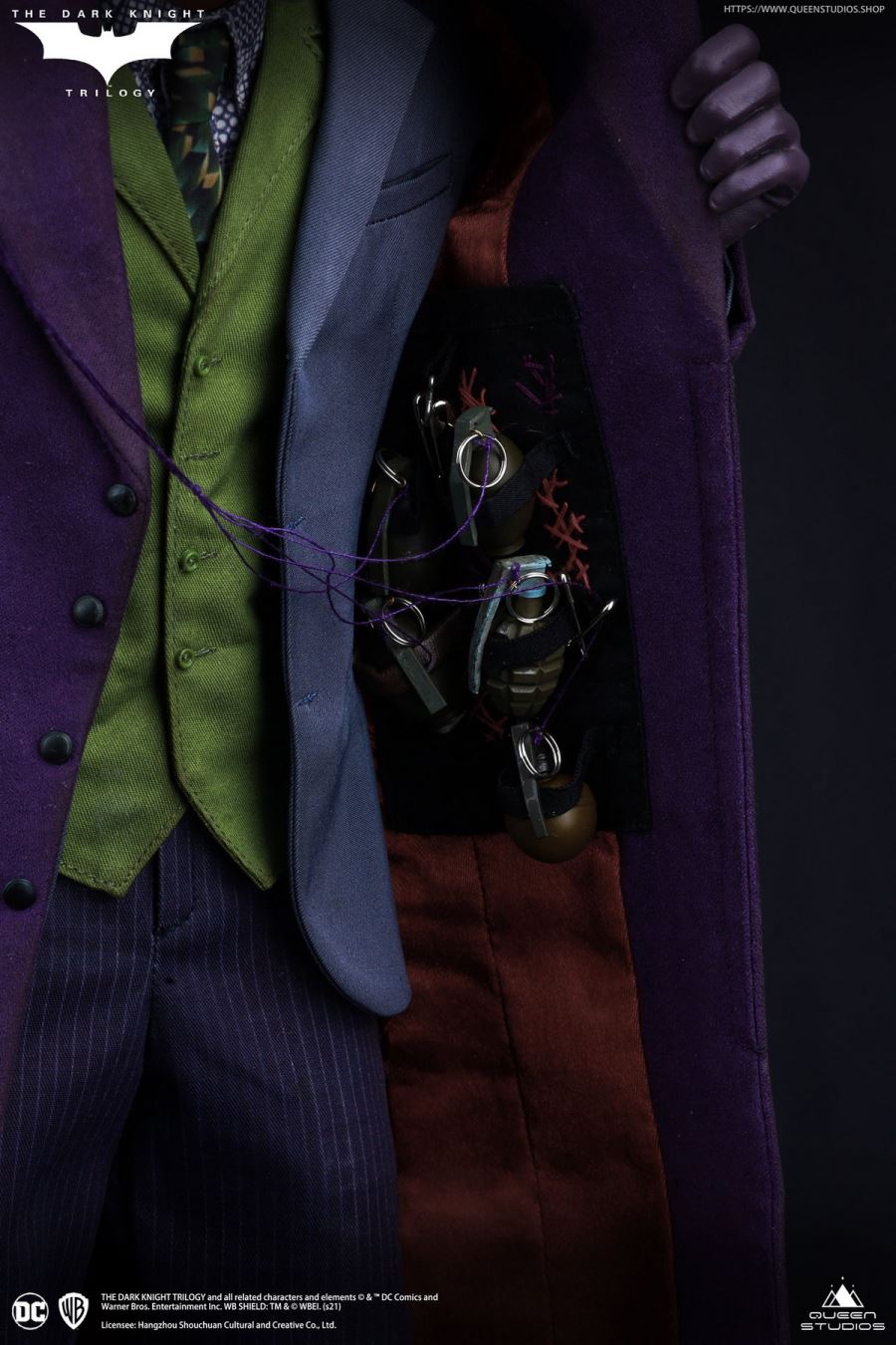 Batman: The Dark Knight - The Joker 1/4