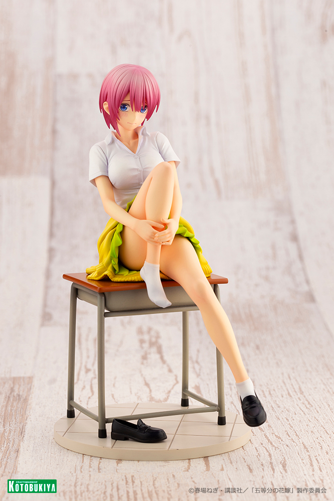1/8 Ichika Nakano from Go-Toubun no Hanayome