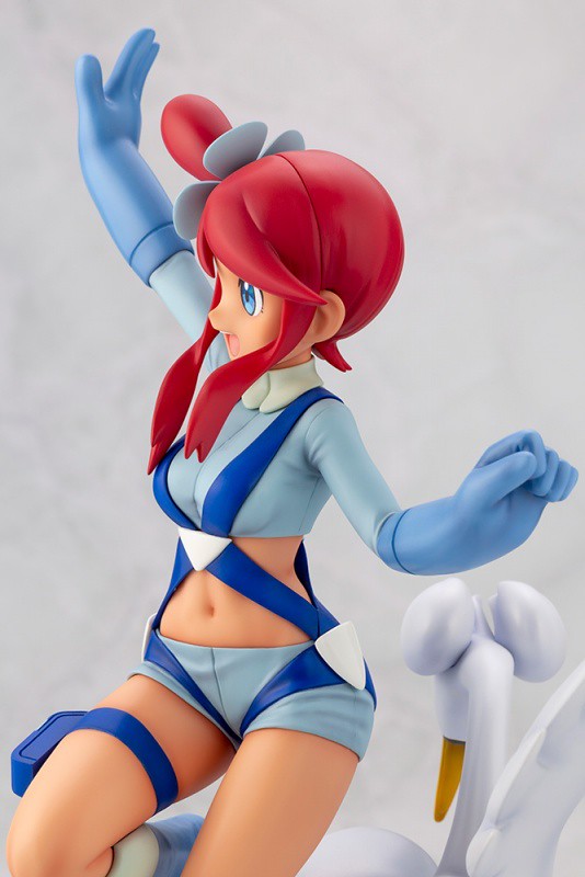 Pokemon Center Original Figure Skyla & Swanna