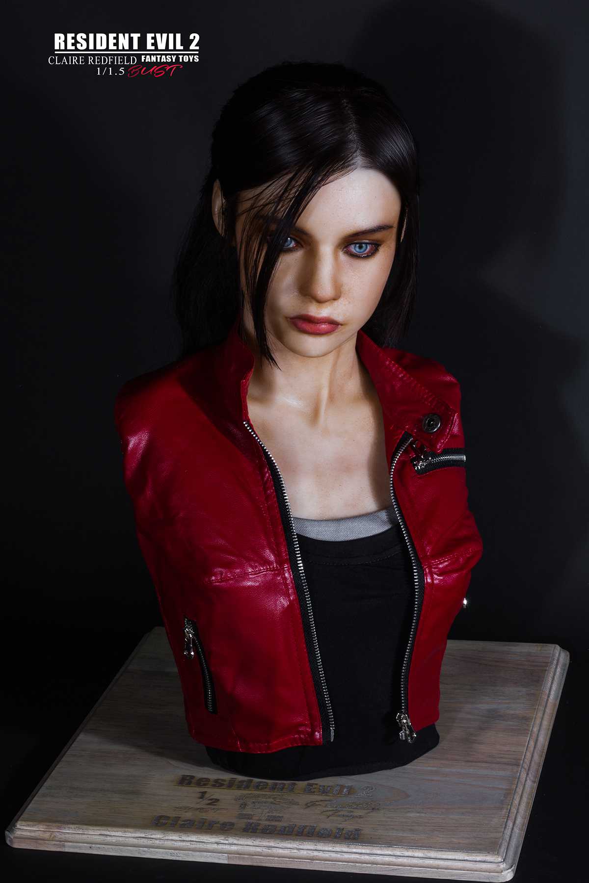 Claire Redfield 1/1.5 Bust Statue