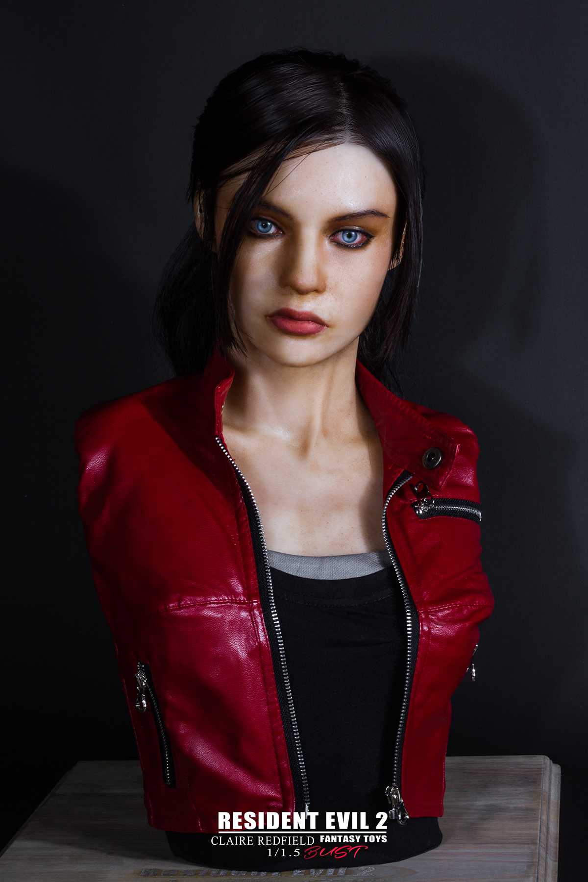 Claire Redfield 1/1.5 Bust Statue