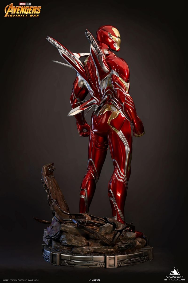 1/2 Avenger 3: Infinite War - Iron Man MARK50 full-length portrait