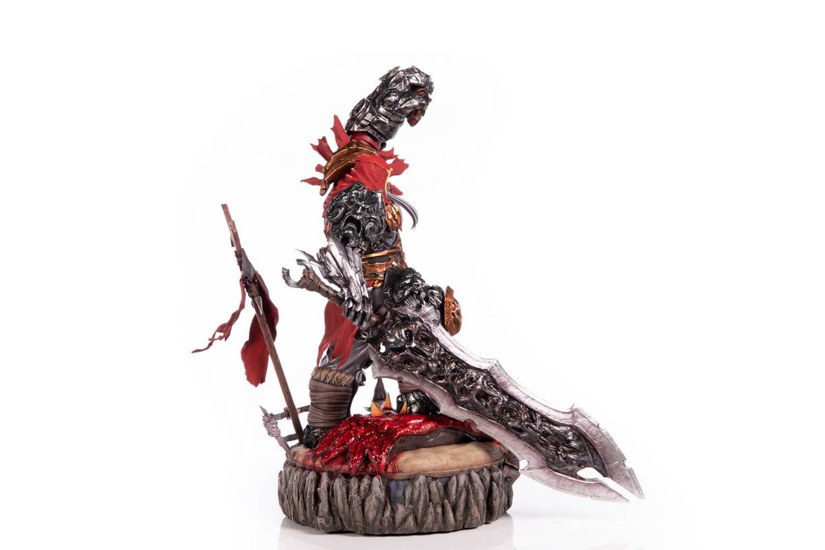 Darksiders - War Statue of the Four Horsemen of the Apocalypse