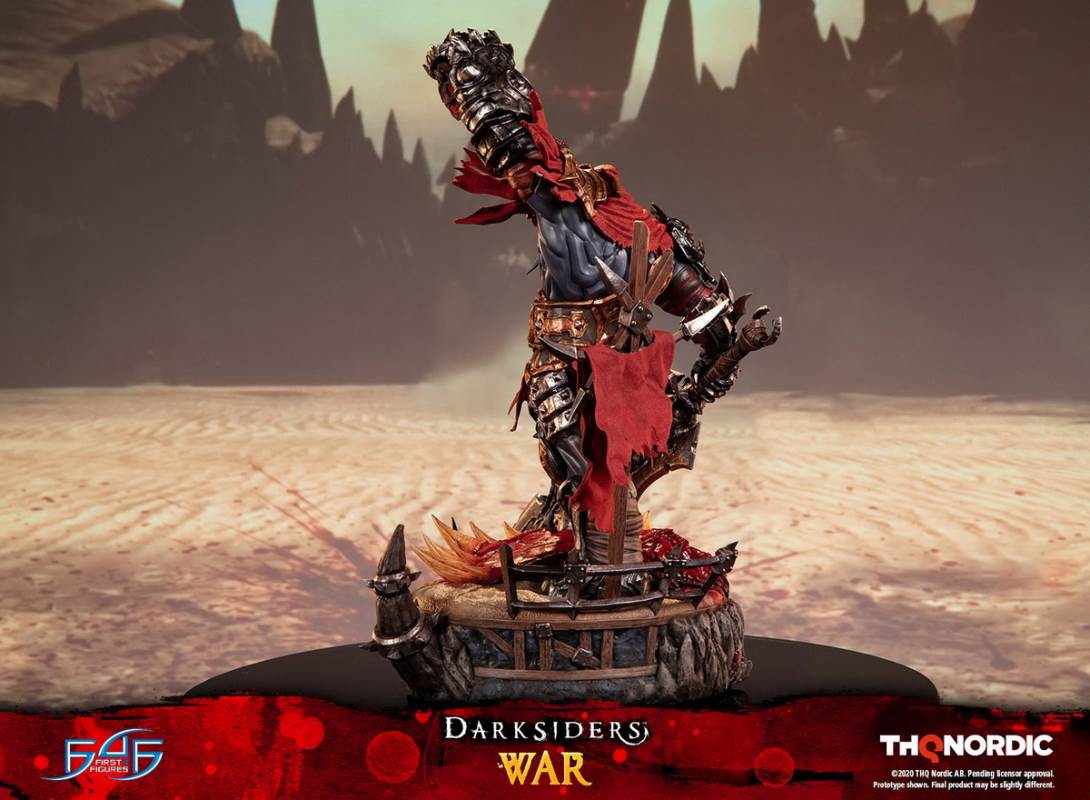 Darksiders - War Statue of the Four Horsemen of the Apocalypse
