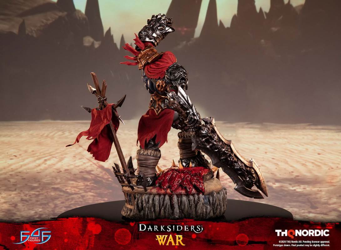 Darksiders - War Statue of the Four Horsemen of the Apocalypse