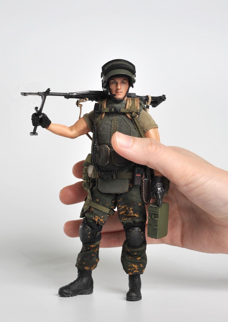 1/12  Russian alpha special forces machine gunner (LW010)