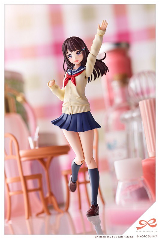 A fu center have su ku Hikaru Cafe table