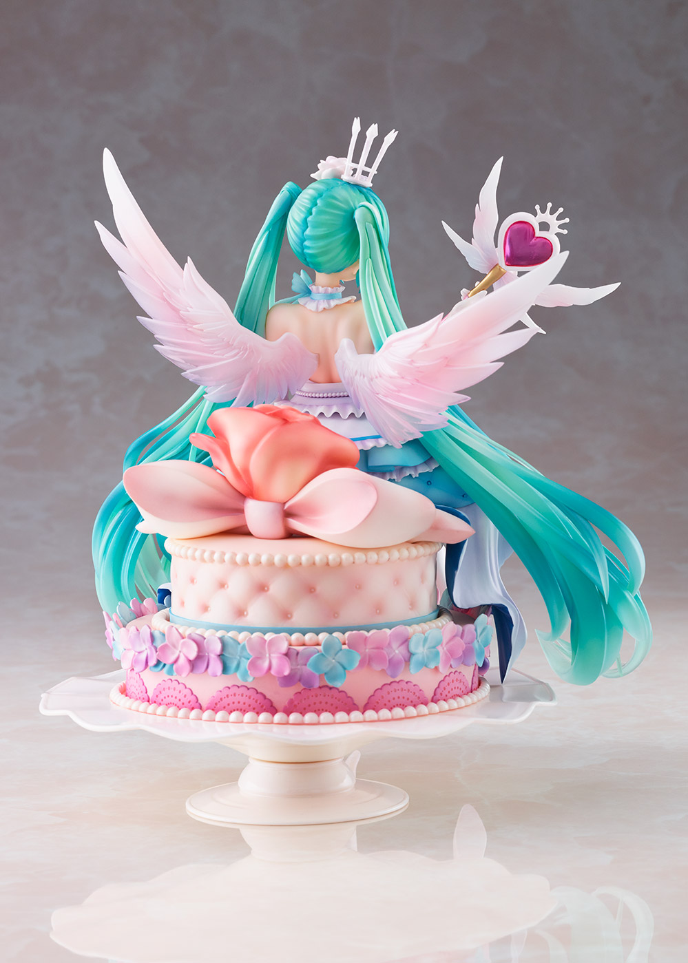 Hatsune Miku Birthday 2020 -Sweet Angel ver.- 1/7