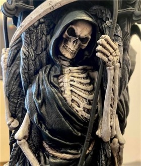 14-Pedestal-Cosmic-Cube-Doom-Chalice