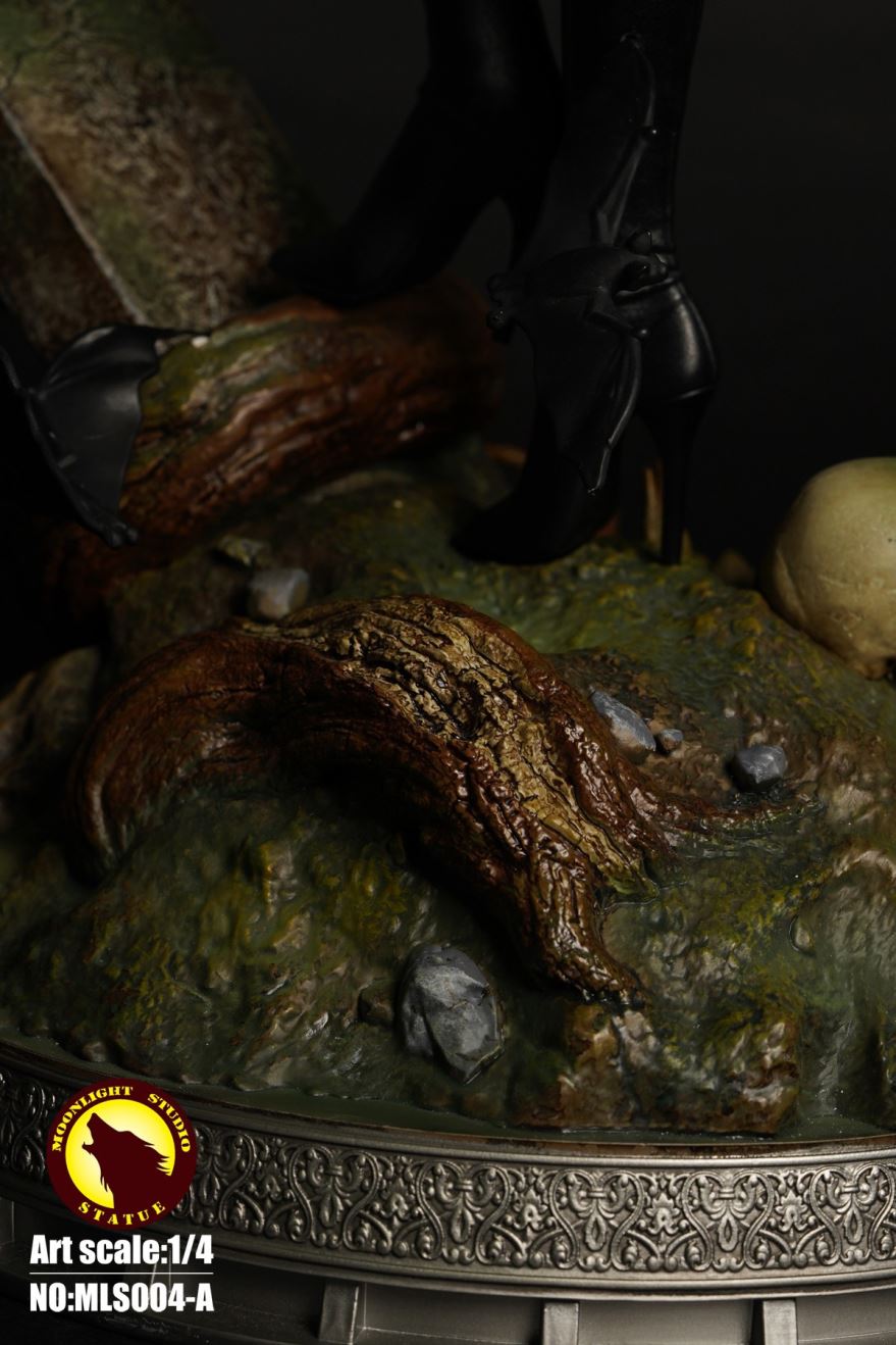 1/4 Sexy Demon Godness Statue