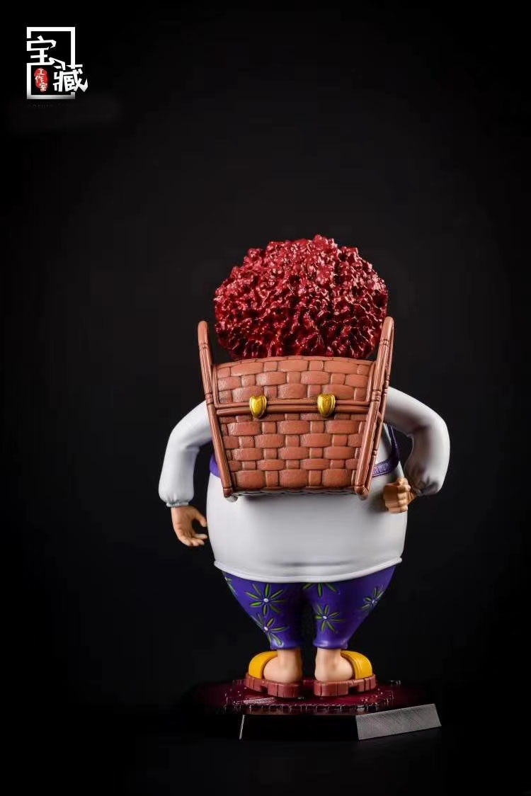 Miss Christmas & Mr4 Babe