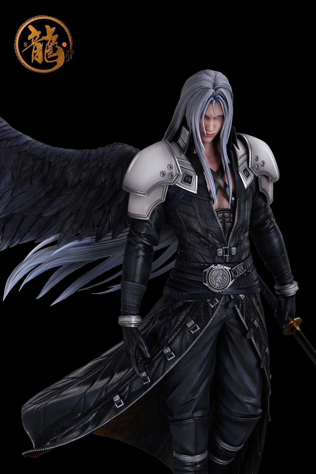 ภาพถ่ายสินค้าจริงของ Sephiroth ของค่าย Dragon Studio