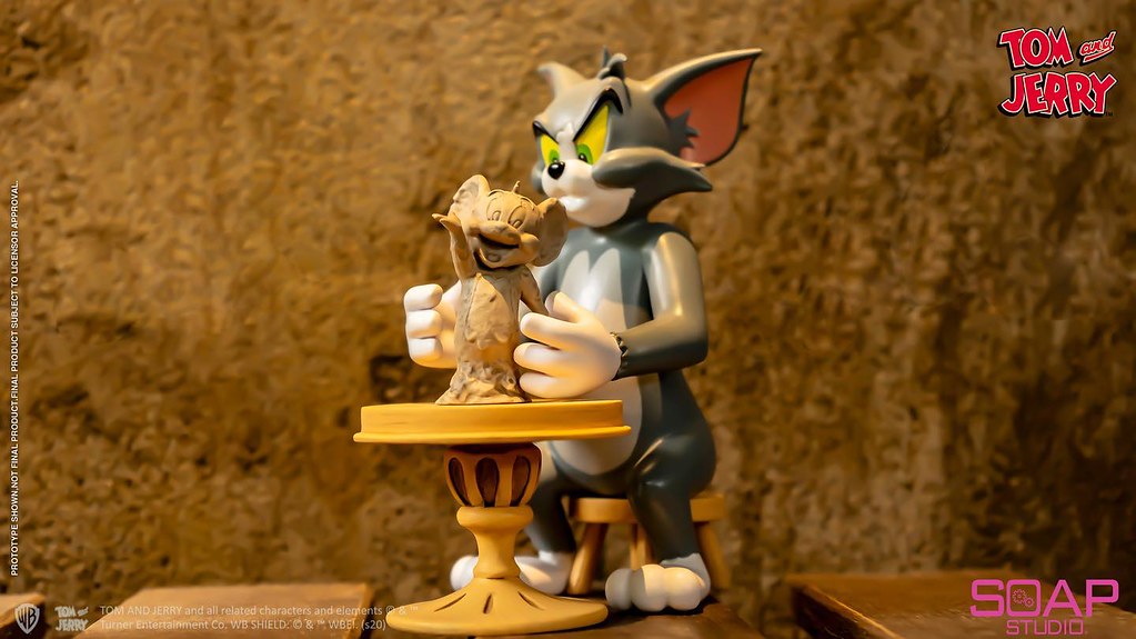 Tom and Jerry-The Sculptor Statue