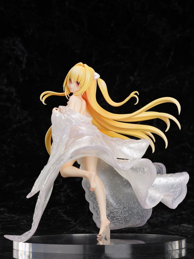 To Love-Ru Darkness - Golden Darkness -White Innocent ver.- 1/7
