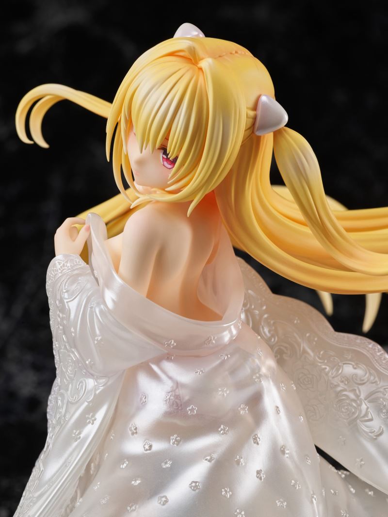 To Love-Ru Darkness - Golden Darkness -White Innocent ver.- 1/7